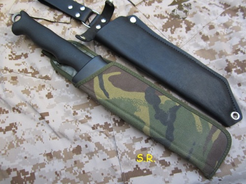 skrama-bush-knife-british-plce-bayonet-frog-vorne